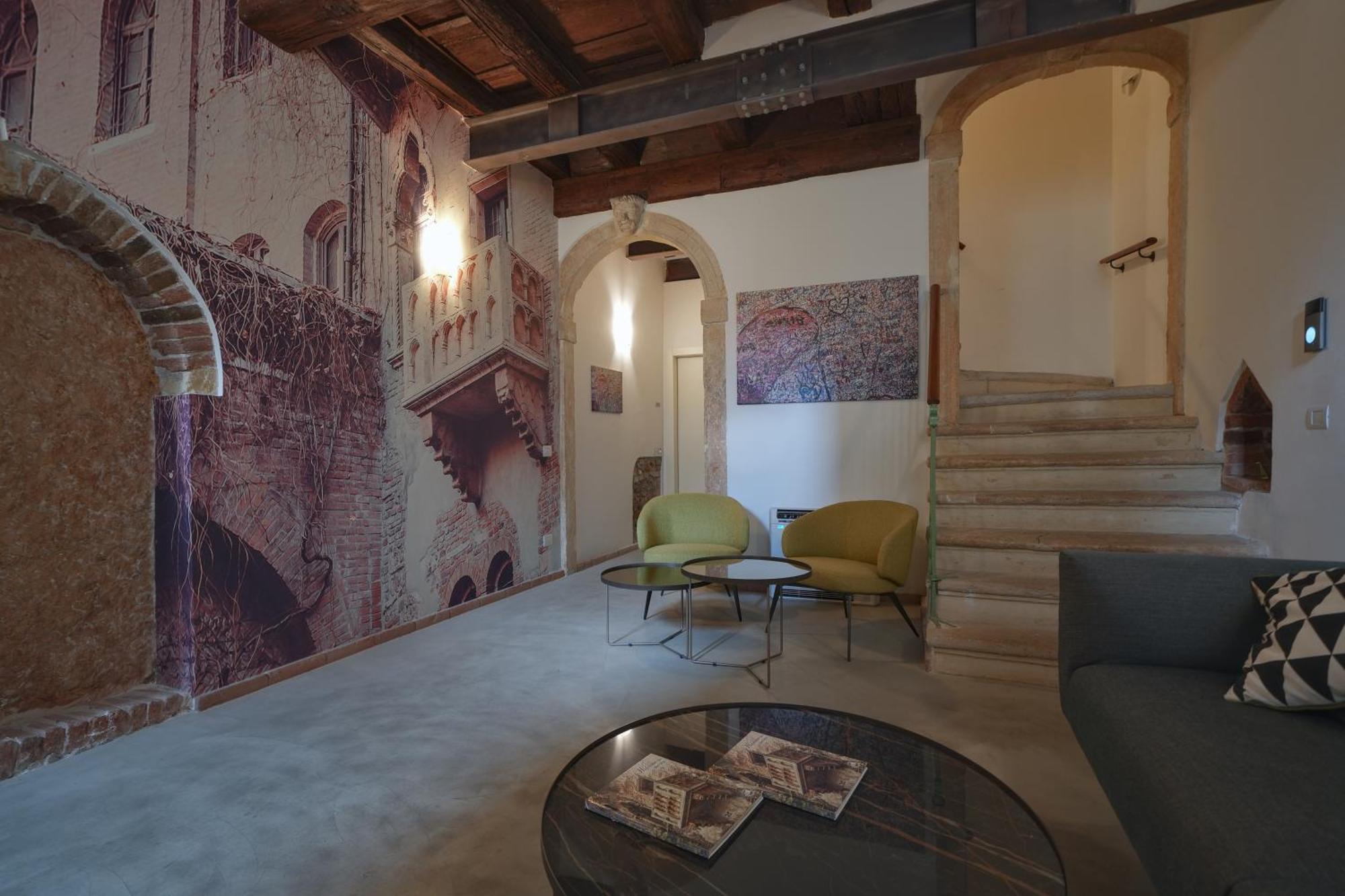 Palazzo Di Giulietta - Juliet'S Palace Verona Ngoại thất bức ảnh