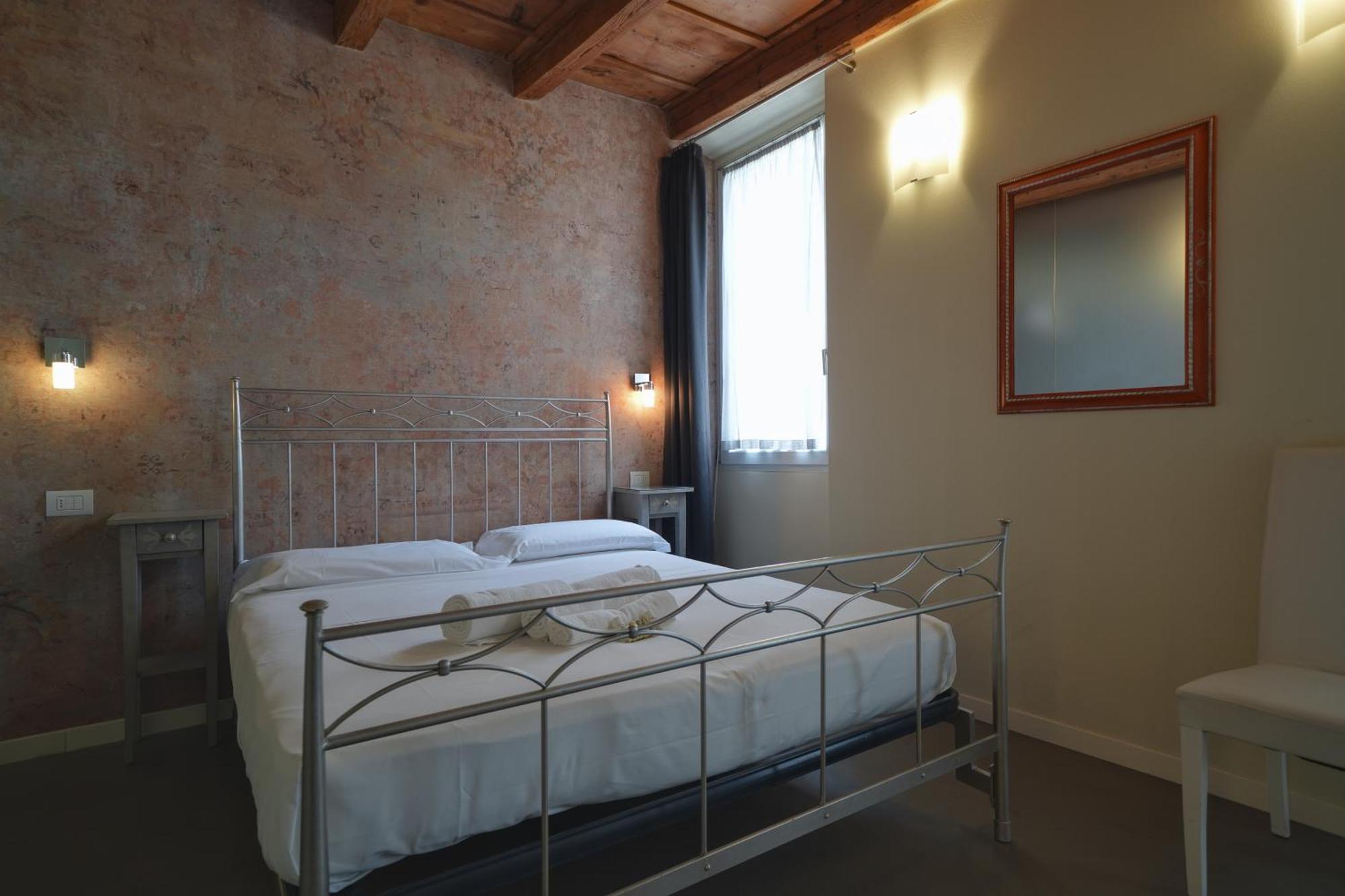 Palazzo Di Giulietta - Juliet'S Palace Verona Ngoại thất bức ảnh