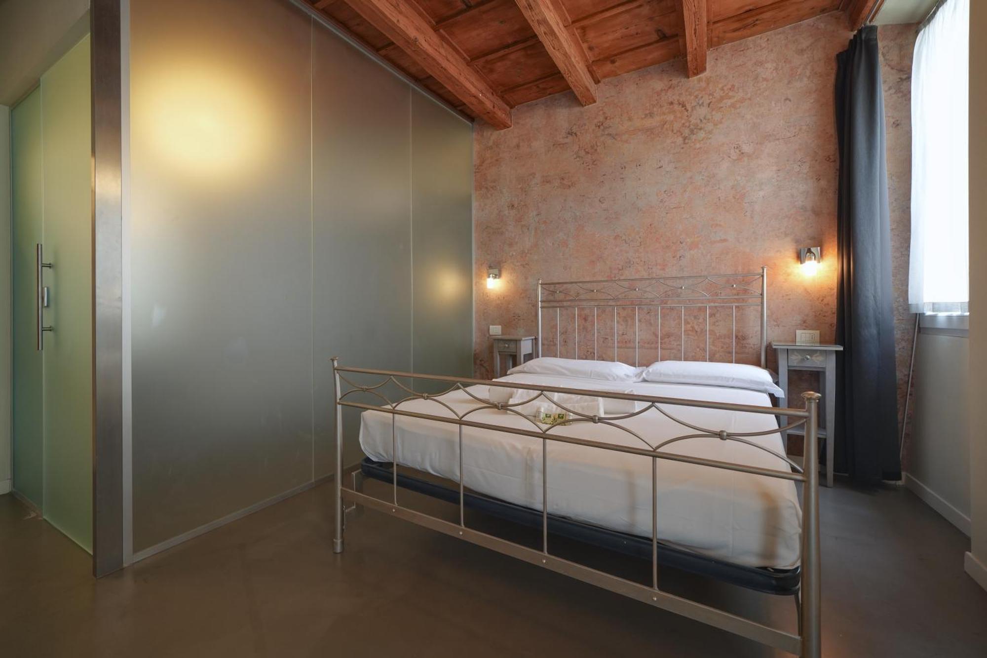 Palazzo Di Giulietta - Juliet'S Palace Verona Ngoại thất bức ảnh
